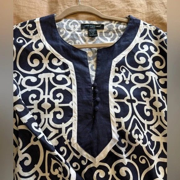 St Tropez West Linen Navy and White Patterned Women's popover top - Picture 3 of 11